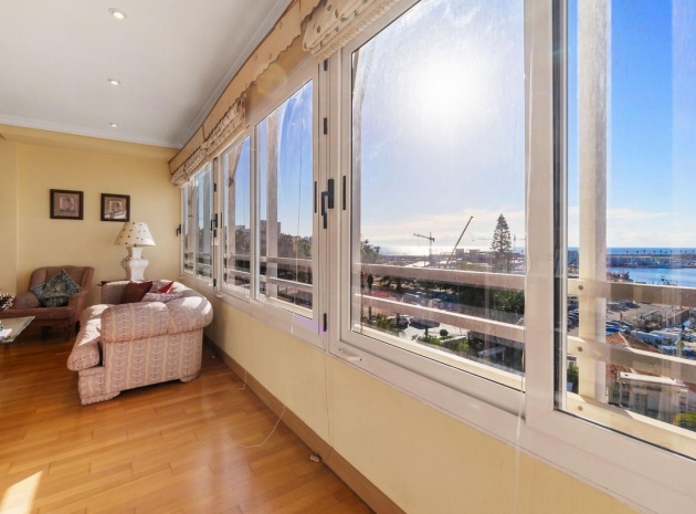 Wederverkoop - Appartement - Torrevieja - Torrevieja Centro