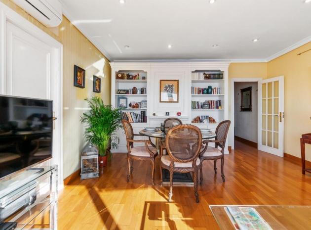 Wederverkoop - Appartement - Torrevieja - Torrevieja Centro