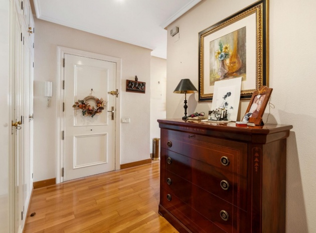 Wederverkoop - Appartement - Torrevieja - Torrevieja Centro