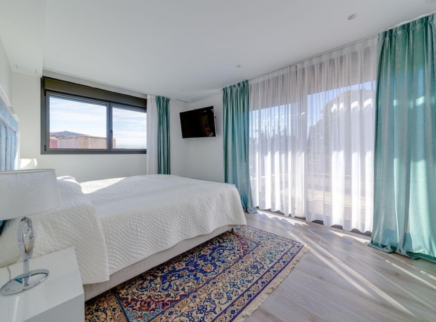 Wiederverkauf - Villa - Orihuela - Los Balcones