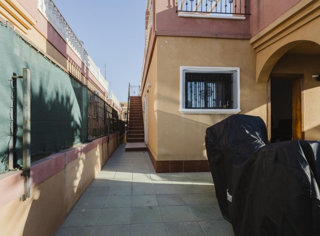 Wederverkoop - Herenhuis - Torrevieja - Aguas Nuevas