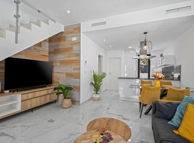 Resale - Villa - Torrevieja - Torrevieja Centro