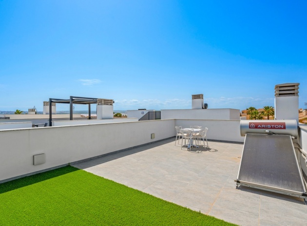Resale - Villa - Torrevieja - Torrevieja Centro