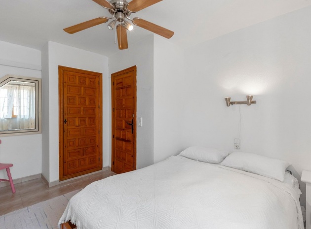 Wiederverkauf - Wohnung - Torrevieja - Torrevieja Centro