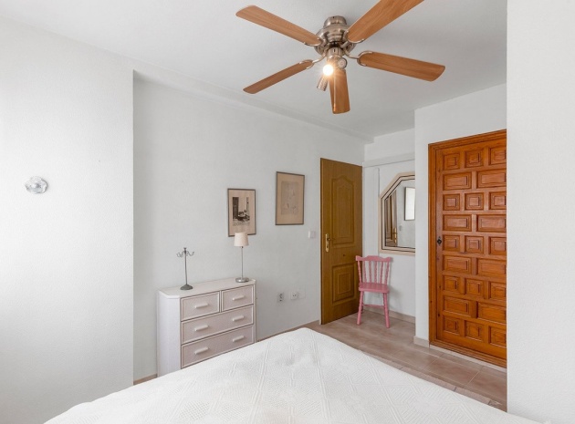 Wiederverkauf - Wohnung - Torrevieja - Torrevieja Centro