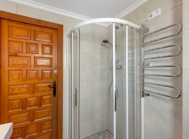Wiederverkauf - Wohnung - Torrevieja - Torrevieja Centro