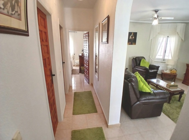Resale - Villa - Orihuela - Villamartin