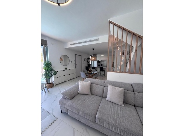 Wederverkoop - Villa - Orihuela - Villamartin