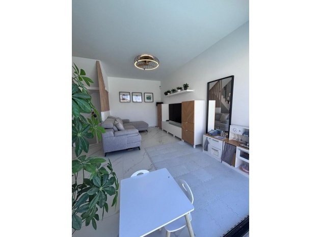 Wederverkoop - Villa - Orihuela - Villamartin