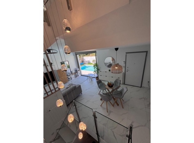 Wederverkoop - Villa - Orihuela - Villamartin