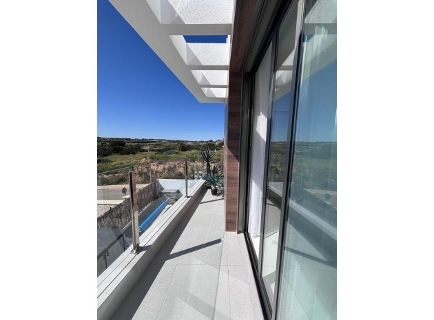 Wederverkoop - Villa - Orihuela - Villamartin