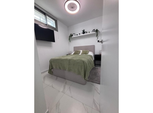 Wederverkoop - Villa - Orihuela - Villamartin