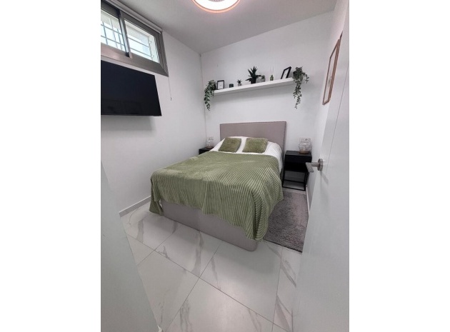 Wederverkoop - Villa - Orihuela - Villamartin