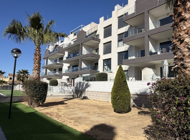 Resale - Apartment - Orihuela - Villamartin