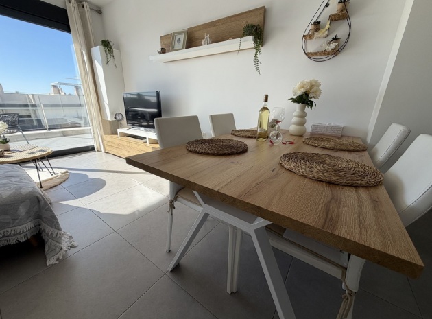 Resale - Apartment - Orihuela - Villamartin