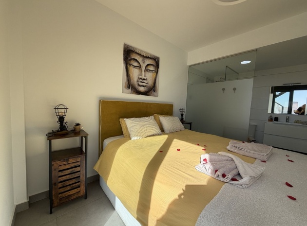 Resale - Apartment - Orihuela - Villamartin