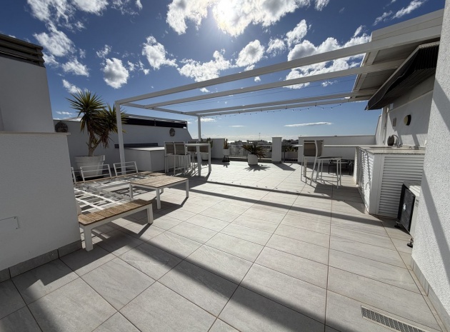 Resale - Apartment - Orihuela - Villamartin