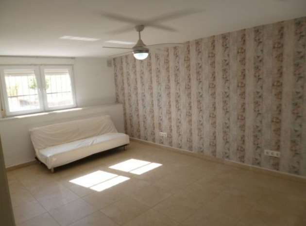 Resale - Villa - Orihuela - Villamartin