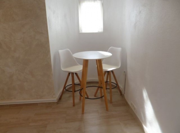 Resale - Villa - Orihuela - Villamartin