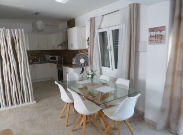 Resale - Villa - Orihuela - Villamartin