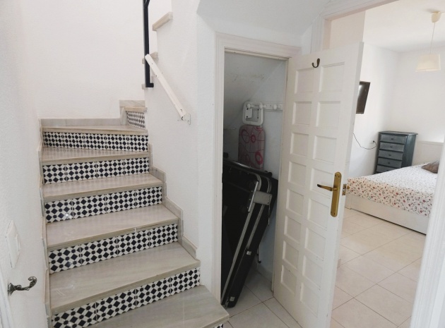 Resale - Apartment - Torrevieja - La Veleta
