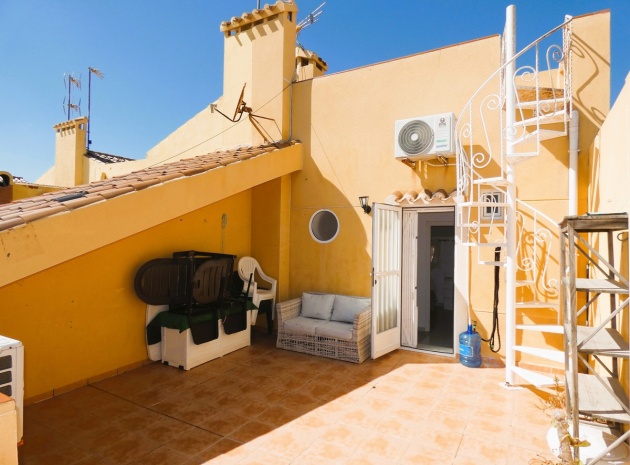 Resale - Apartment - Torrevieja - La Veleta