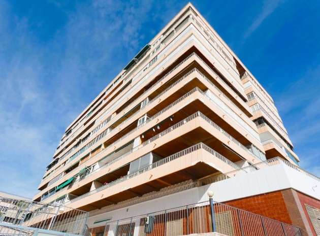 Revente - Appartement - Torrevieja - Torrevieja Centro