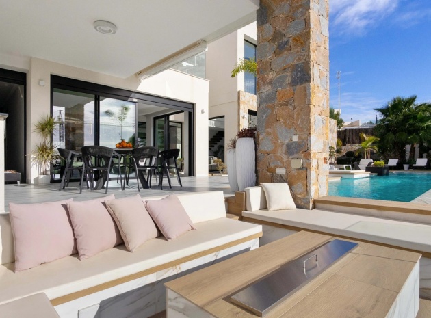 Wiederverkauf - Villa - Orihuela - Villamartin
