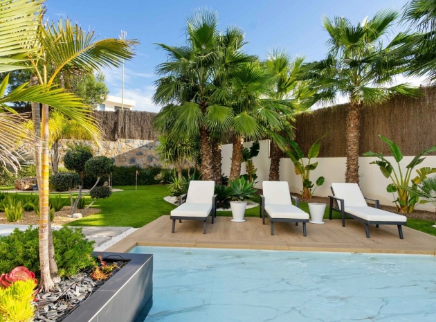 Wiederverkauf - Villa - Orihuela - Villamartin