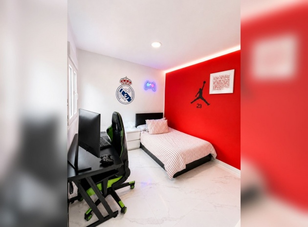 Revente - Maison de ville - Torrevieja - Torrevieja Centro