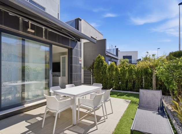 Resale - Villa - Orihuela - Punta Prima