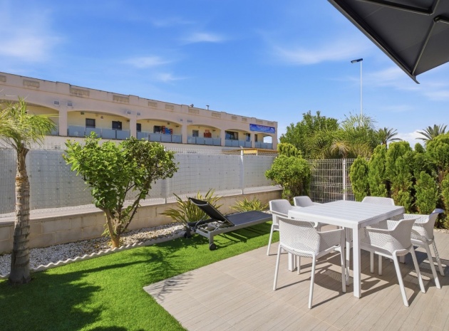 Resale - Villa - Orihuela - Punta Prima
