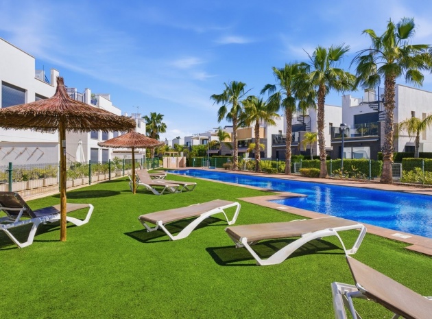 Resale - Villa - Orihuela - Punta Prima