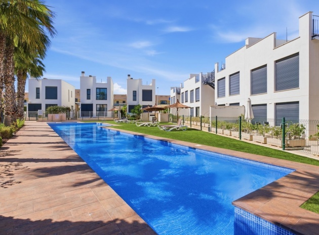 Resale - Villa - Orihuela - Punta Prima