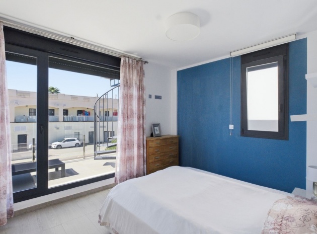 Resale - Villa - Orihuela - Punta Prima