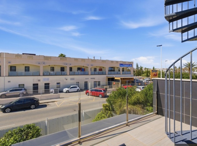 Resale - Villa - Orihuela - Punta Prima