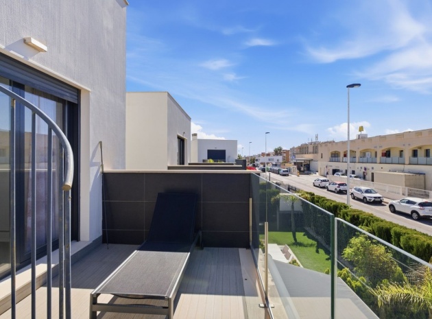 Resale - Villa - Orihuela - Punta Prima