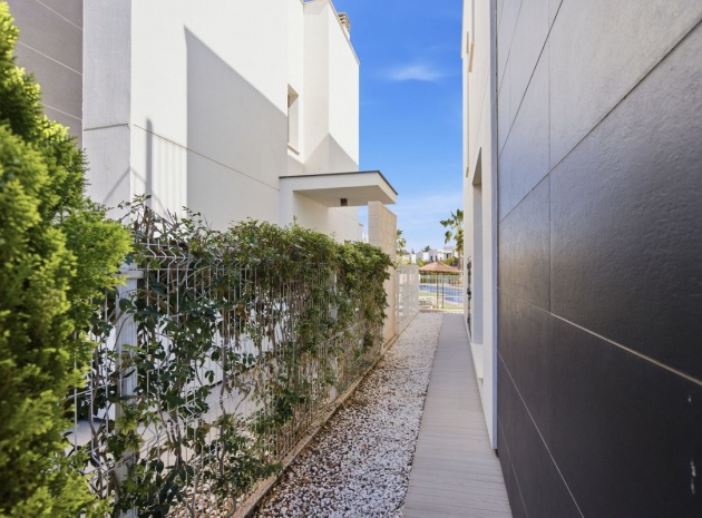Resale - Villa - Orihuela - Punta Prima