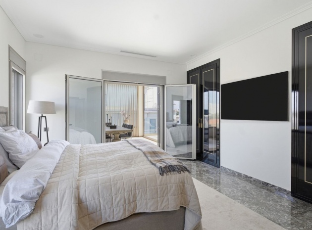 Wiederverkauf - Villa - Orihuela - La Zenia