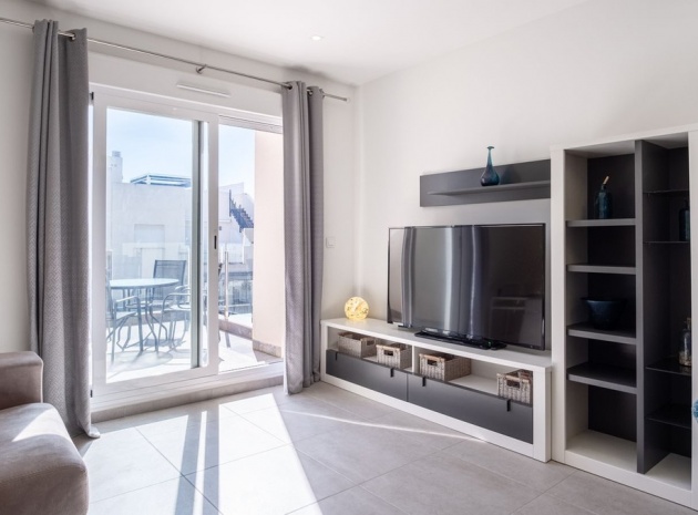 Resale - Apartment - Torrevieja - Aguas Nuevas