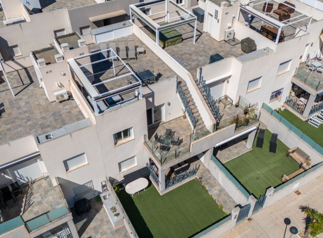 Resale - Apartment - Torrevieja - Aguas Nuevas