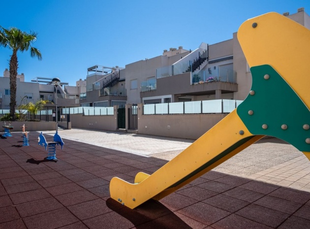 Resale - Apartment - Torrevieja - Aguas Nuevas