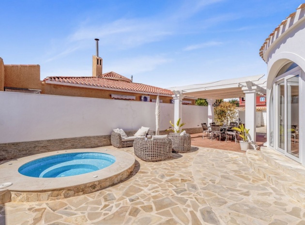 Revente - Villa - Orihuela - La Florida