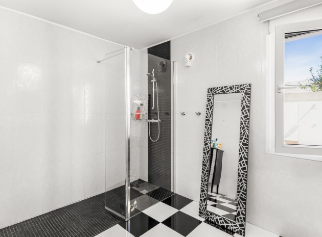 Revente - Villa - Orihuela - La Florida