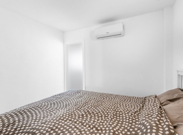 Wederverkoop - Appartement - Torrevieja - Playa Del Cura