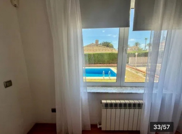 Återförsäljning - Villa - Orihuela - Cabo Roig