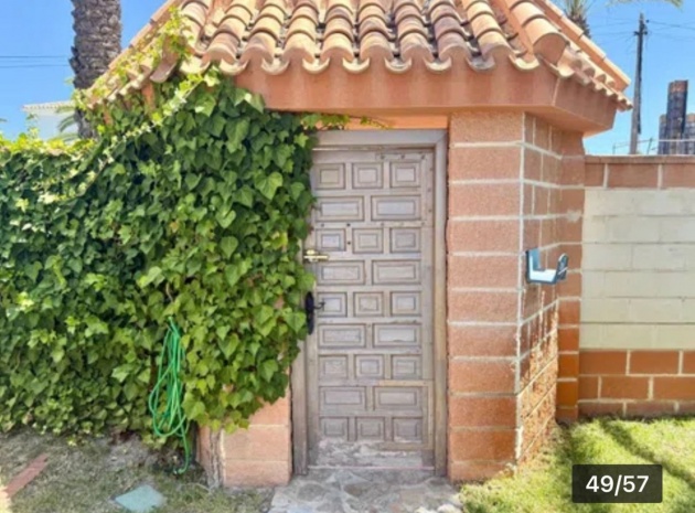 Återförsäljning - Villa - Orihuela - Cabo Roig