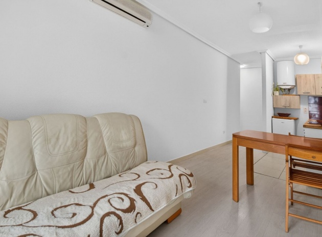 Wiederverkauf - Wohnung - Torrevieja - Torrevieja Centro