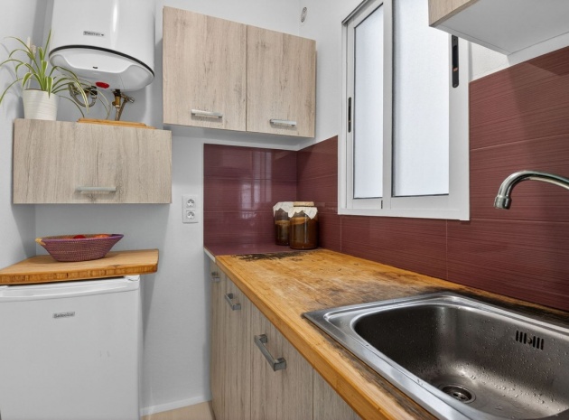 Wiederverkauf - Wohnung - Torrevieja - Torrevieja Centro