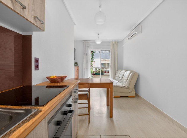 Wiederverkauf - Wohnung - Torrevieja - Torrevieja Centro